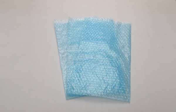 蓝色气泡膜气泡袋