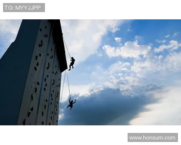 攀岩巨献：探秘成都攀岩队的配合